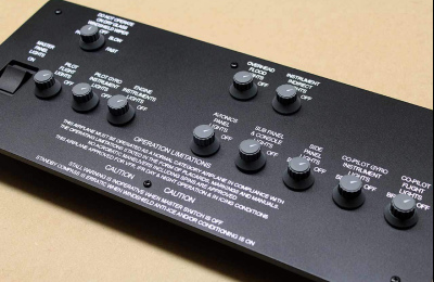 B200 Upper Overhead Panel
